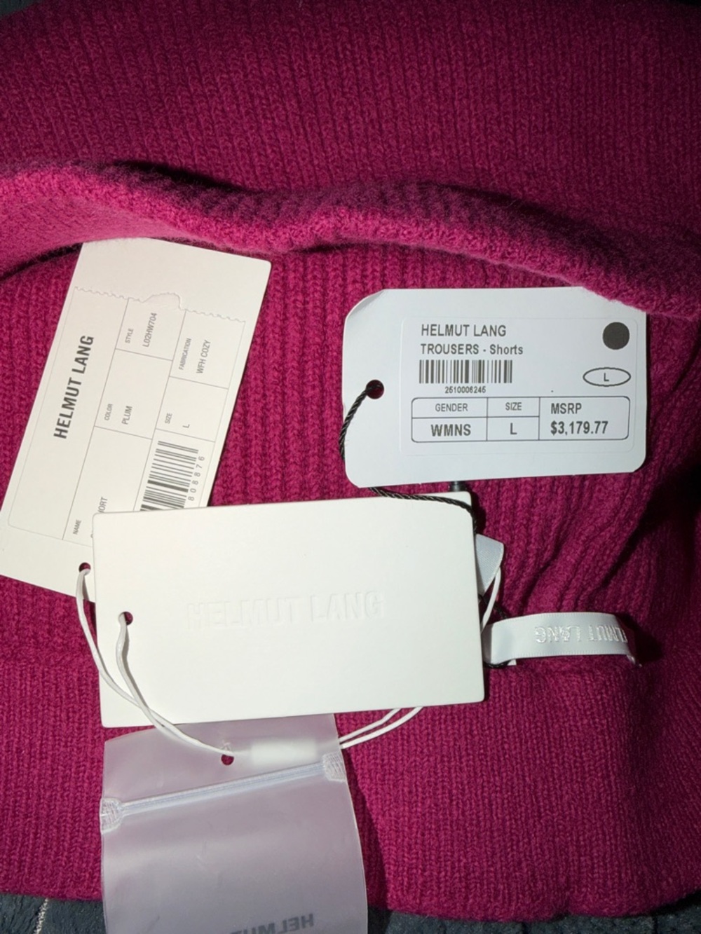 Helmut Lang High-Waist Shorts in Berry - Picture 5 of 10